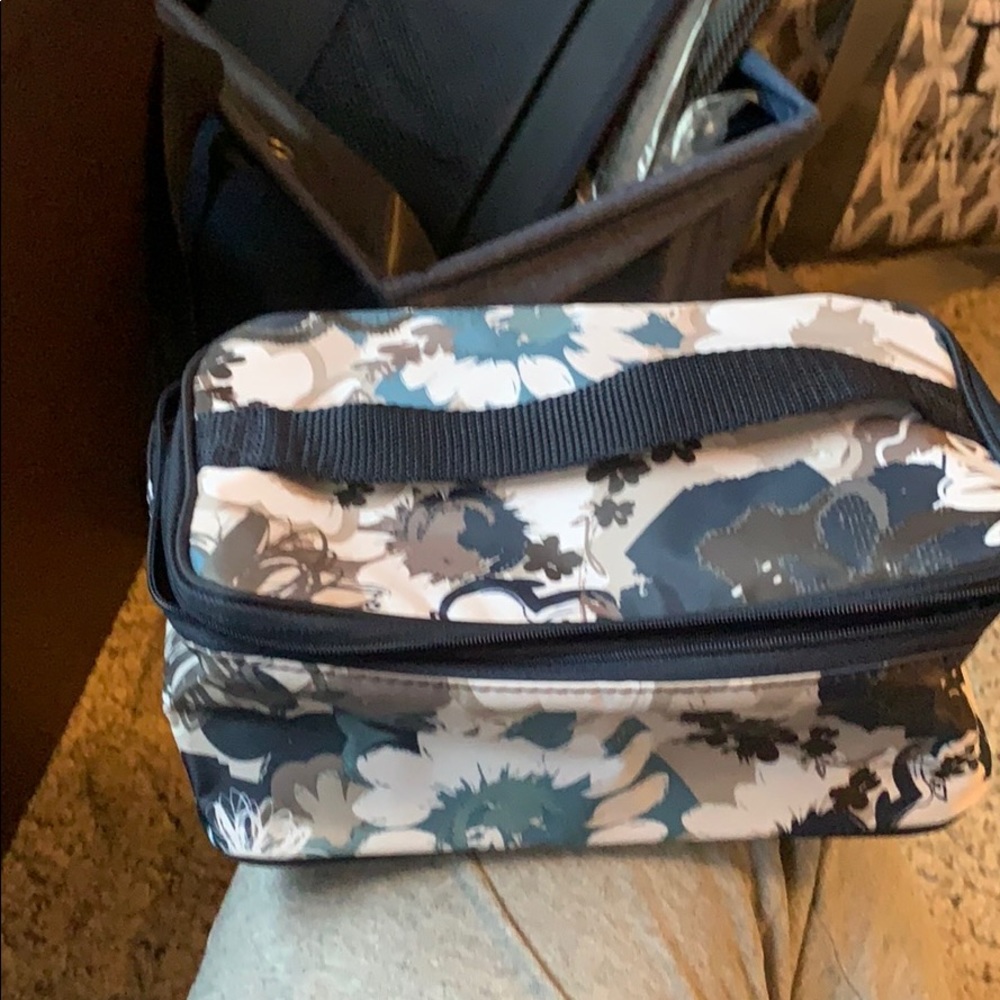 Glamour case